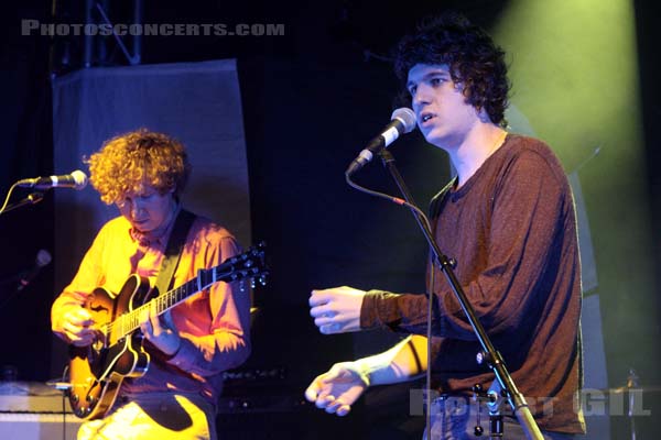 THE KOOKS - 2011-09-07 - PARIS - La Fleche d'Or - 